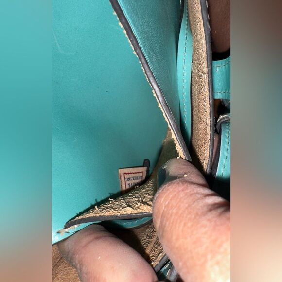 DOONEY & BOURKE BAG AND WALLET - Picture 7 of 15